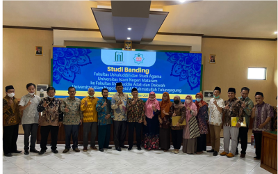 STUDI BANDING TEKNIK PERKULIAHAN ONLINE DAN JOINT PUBLIKASI ARTIKEL ILMIAH